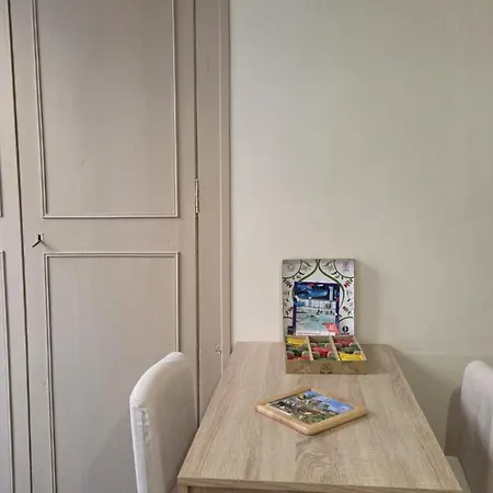 Cosy 3 Nuits Minimum דירה *